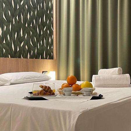 Hotel Aquasole Mercallo Zewnętrze zdjęcie