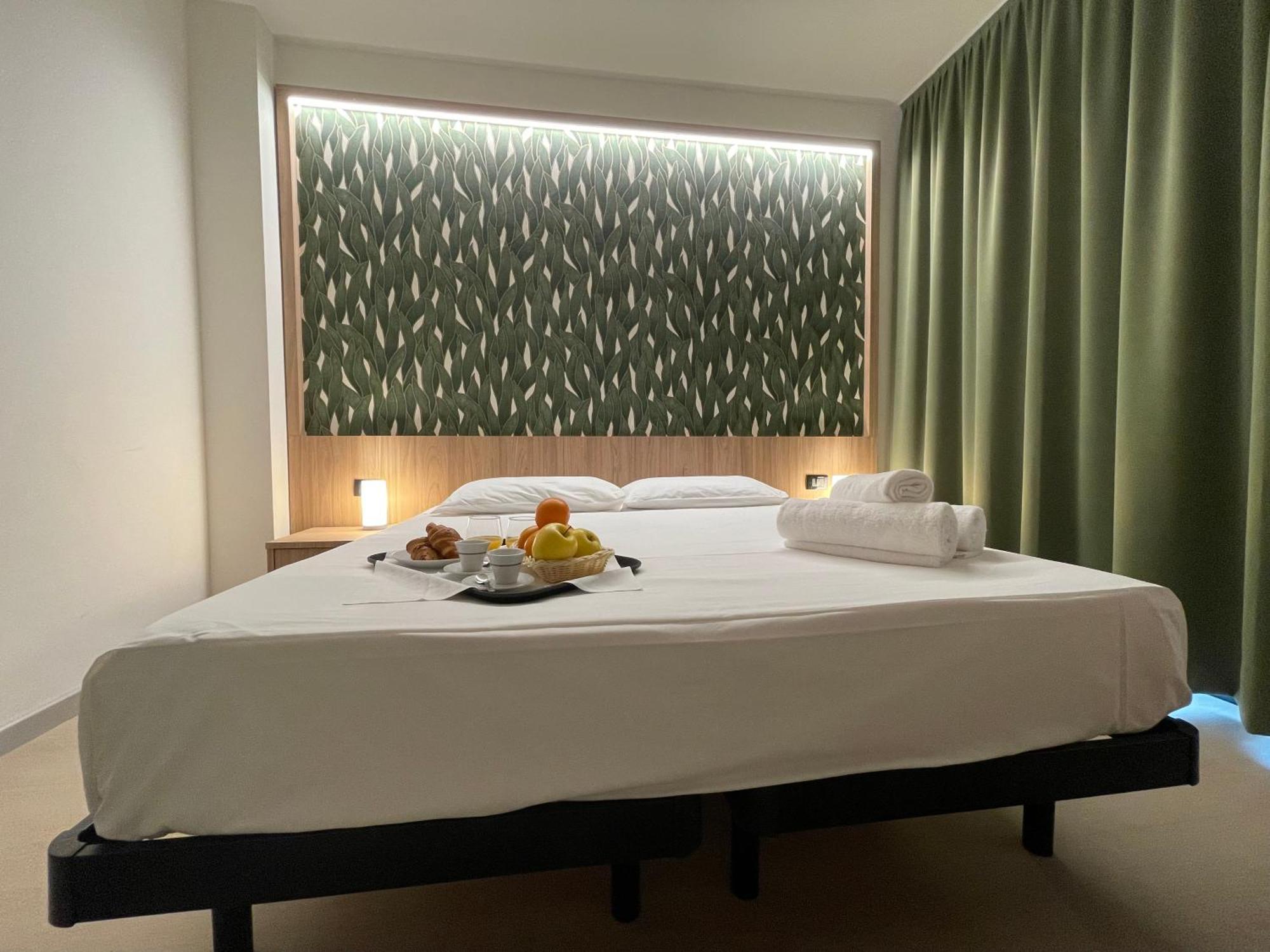 Hotel Aquasole Mercallo Zewnętrze zdjęcie