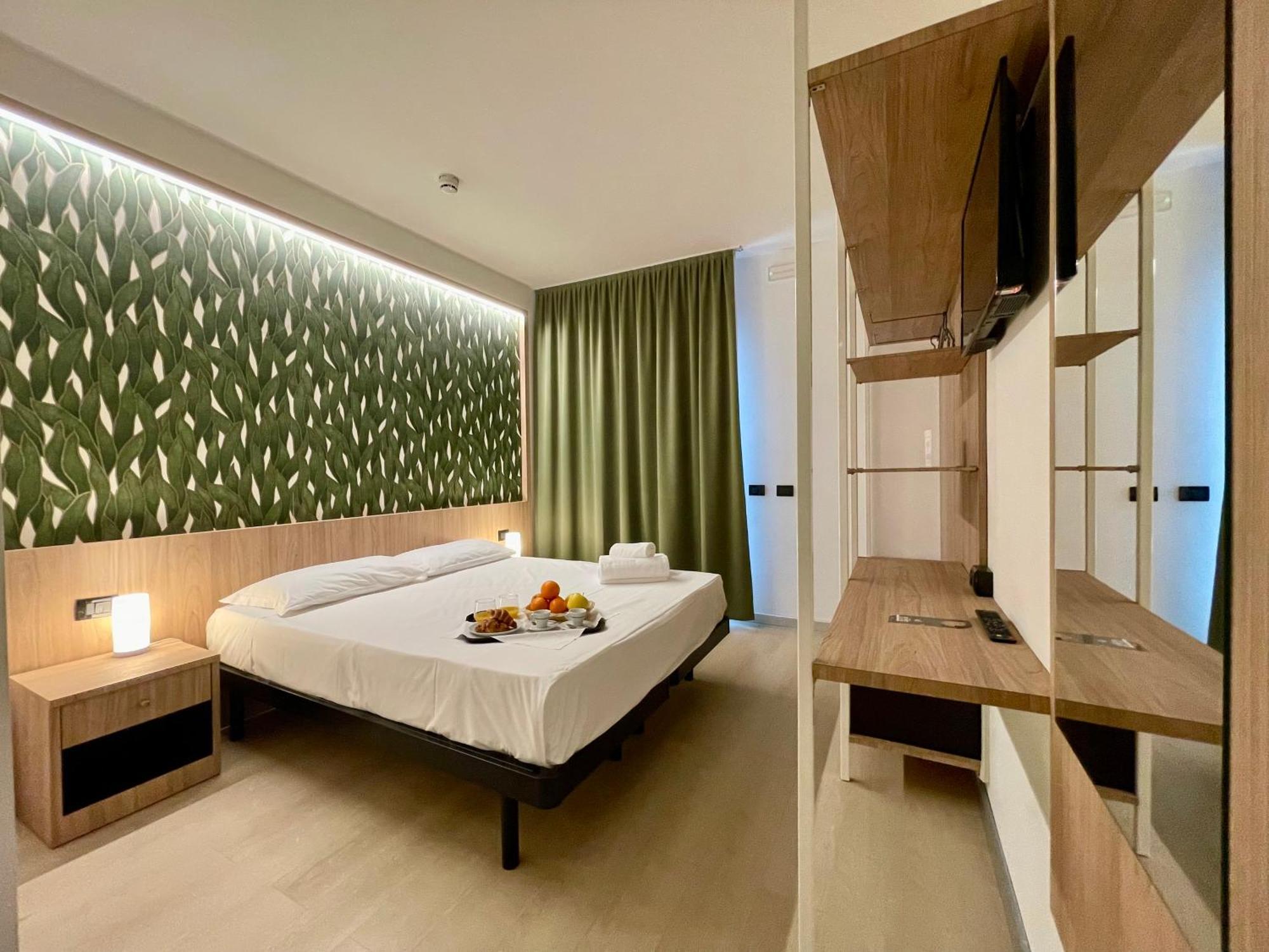 Hotel Aquasole Mercallo Zewnętrze zdjęcie